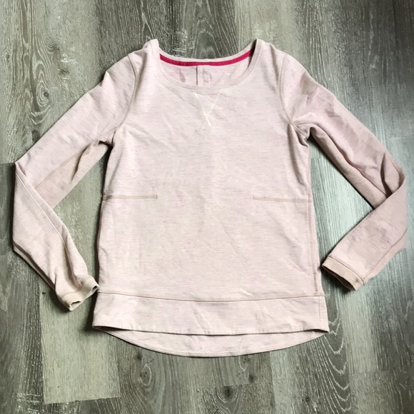 Lululemon Athletica - Picture 8 of 16